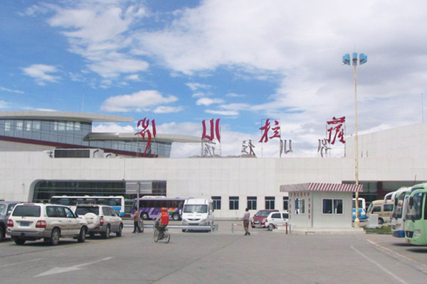  Lhasa Gonggar Airport 