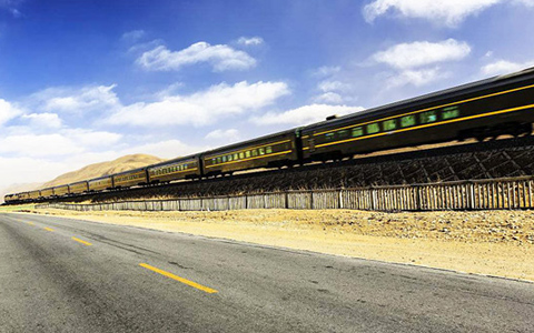 Riding on the Tibet Train: Travel along the Roof of the World to Enjoy the Best Scenery
