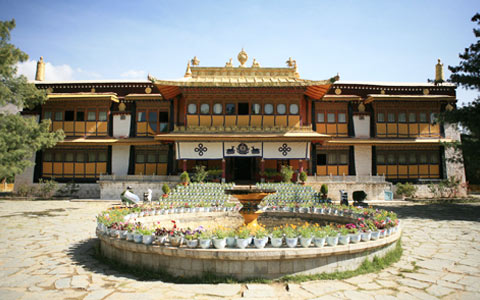 6 Days Beijing to Lhasa Train Tour