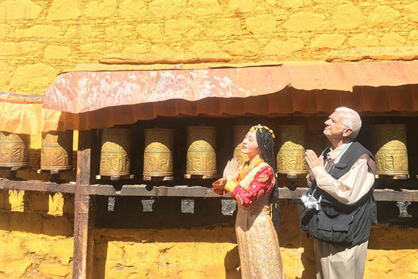 Lhasa Lhasa