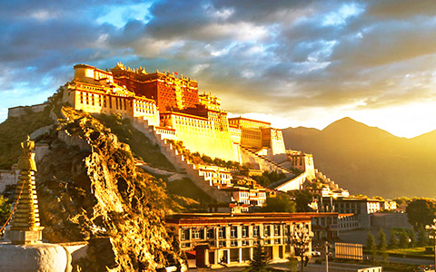 When is the Best Time to Visit Lhasa City