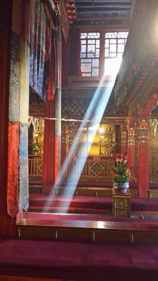 Good morning from a monastery in Lhasa!