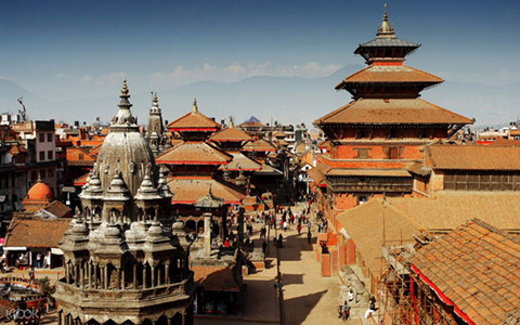 Tibet from Nepal or China: Which is the best gateway to start your Tibet tour?