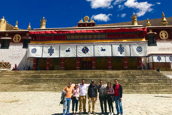 Summer Holidays in Tibet