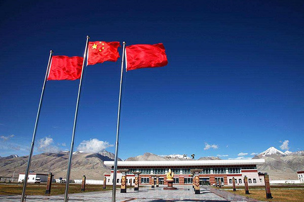  Gunsar Airport in Ngari 