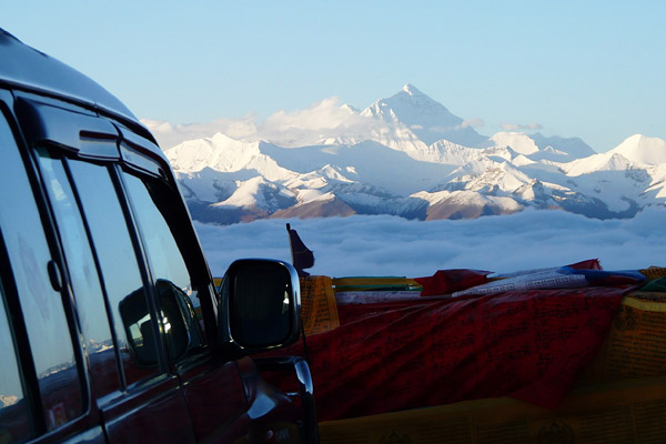 Drive along from Shangri-la to Lhasa