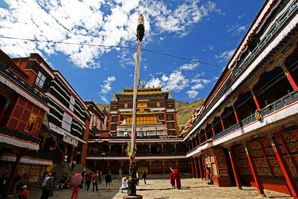  Tashilhunpo Monatery 