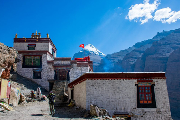  Drirapuk Monastery 