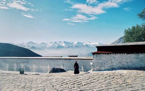 5 Days Lhasa Outskirts Trekking Tour from Pabonka to Pubjoi Monastery