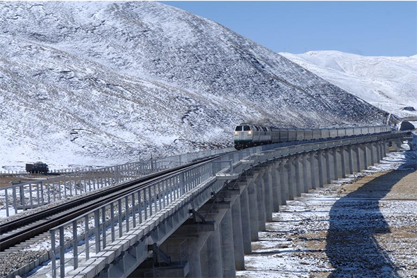 Qinghai-Tibet Railway in Winter