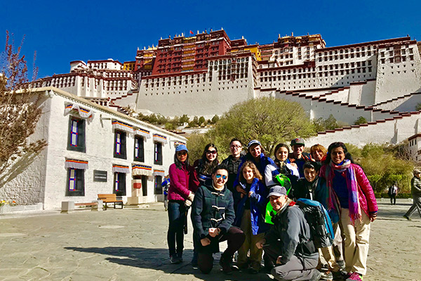 Get to Potala Palace from Lhasa Railway Station