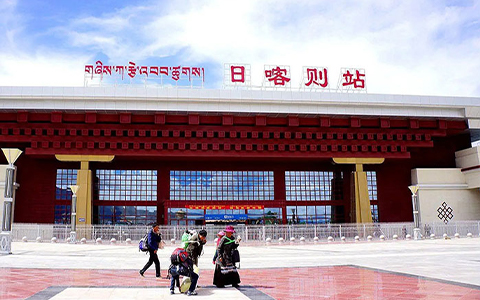 Shigatse Railway Station Guide: Take Lhasa to Shigatse Train across Tibet
