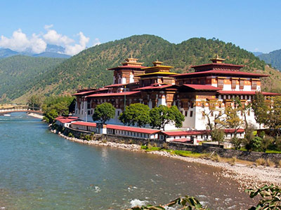 15 Day Epic Bhutan Nepal Tibet Tour across Himalayan Mountains
