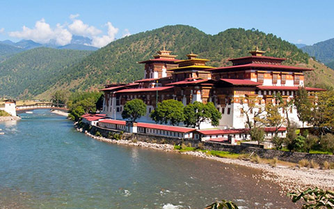 15 Day Epic Bhutan Nepal Tibet Tour across Himalayan Mountains