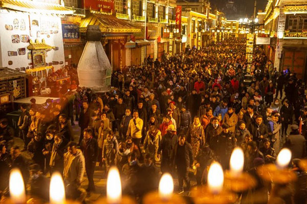 The Tibetan Butter Lamp Festival The Tibetan Butter Lamp Festival
