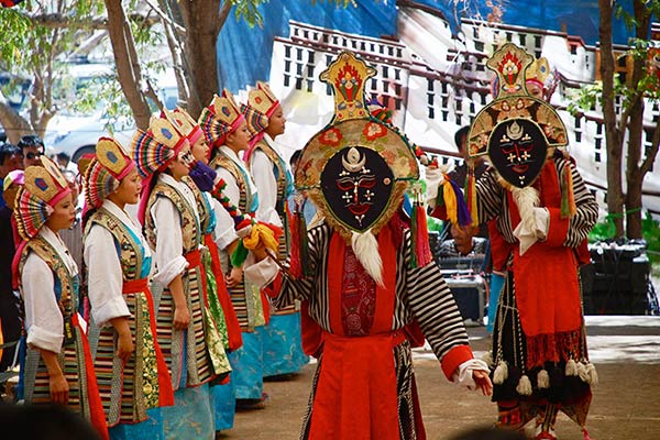  Tibetan Opera 