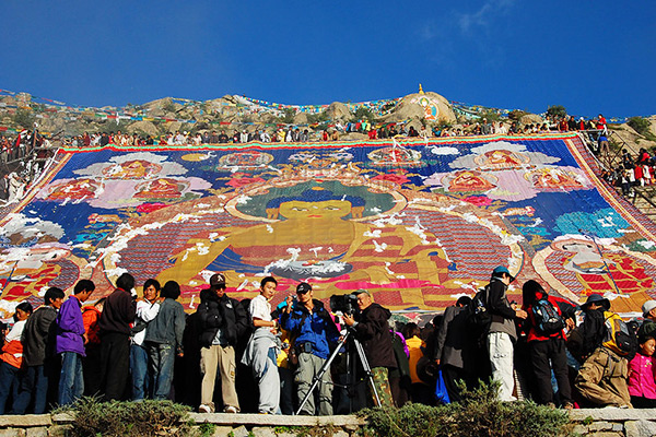  Unfolding of Thangka 