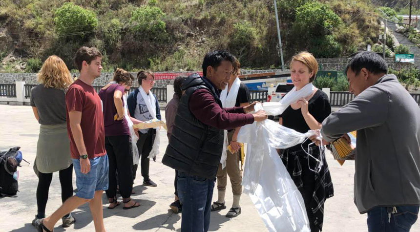 Meeting Tibetan tour guide and driver in Gyirong Port