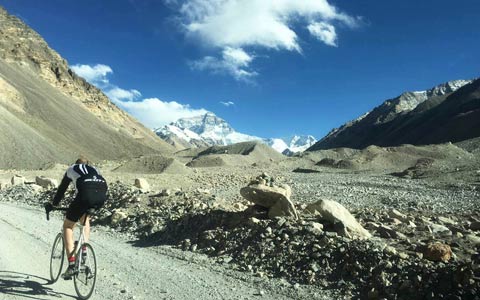 17 Days Lhasa to Everest Base Camp Bike Tour cross Tibet
