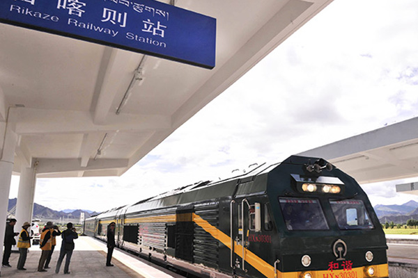  Lhasa-Shigatse Train 