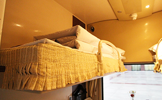 the upper berth in soft cabin