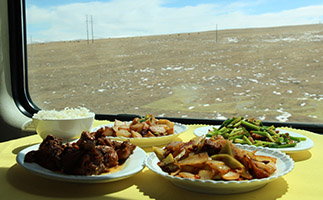  Dishes served in dinning car 