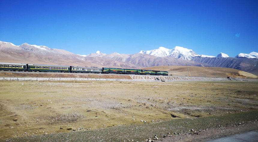 Tibet train