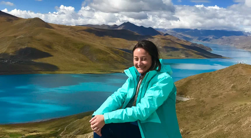 Yamdrok Lake
