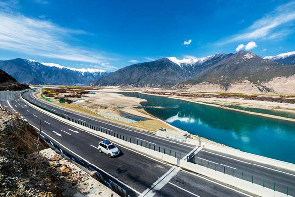 Lhasa-Nyingchi High Grade Highway