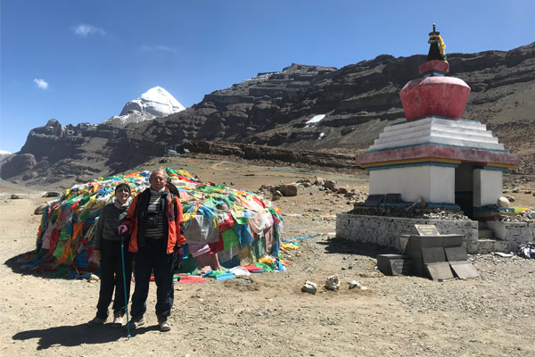 On the way of Mount Kailash Kora