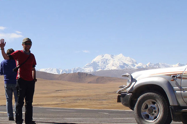  overland drive from Kathmandu to Lhasa 
