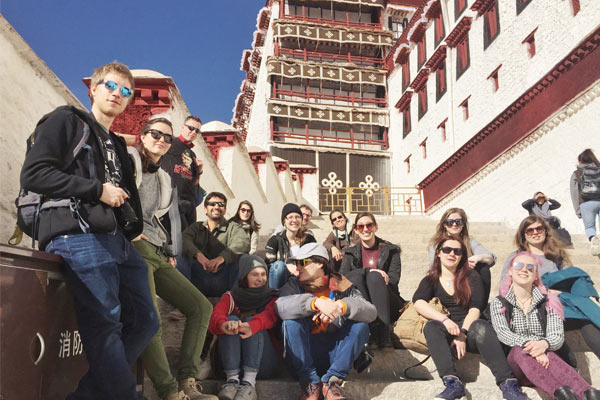  Potala Palace 