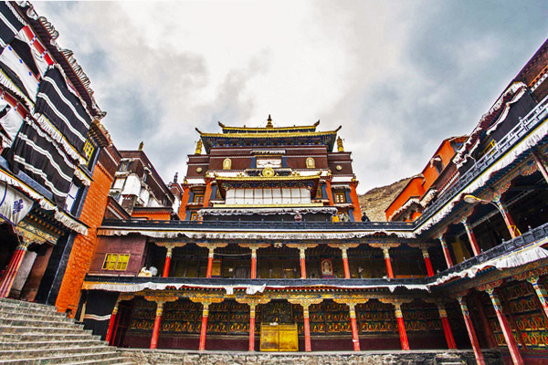 Tashilhunpo Monastery