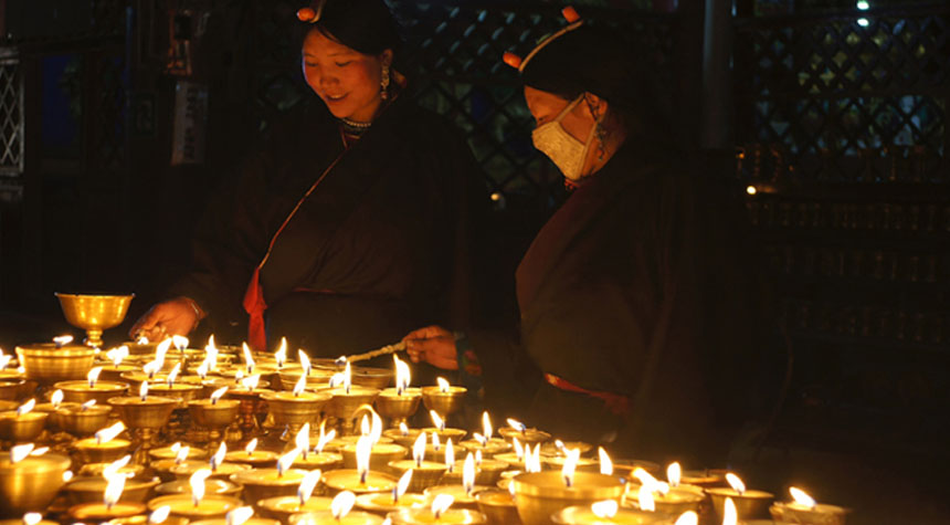Tsongkhapa Butter Lamp Festival