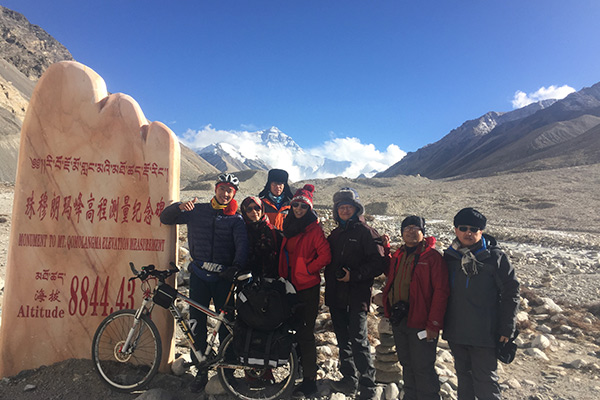  Everest Base Camp 