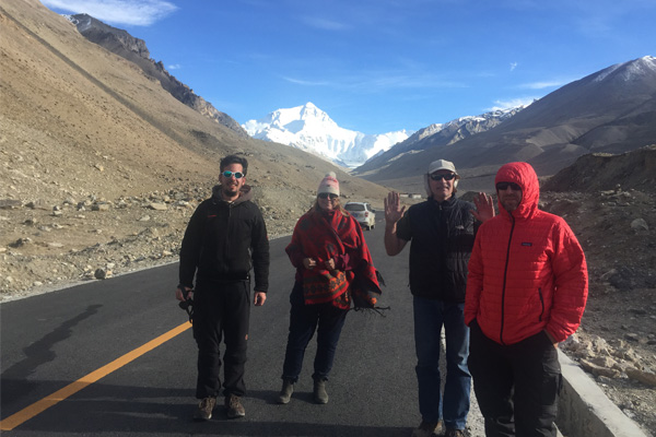 Trekking Everest Base Camp in Tibet