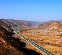 First Highway Begins to be Constructed in Sichuan Tibetan Area